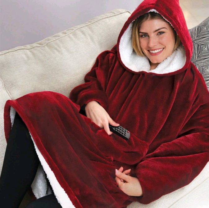 CozyWrap Winter Blanket Hoodie – Ultra-Soft, Reversible Fleece with Extra-Large Hood & Pocket